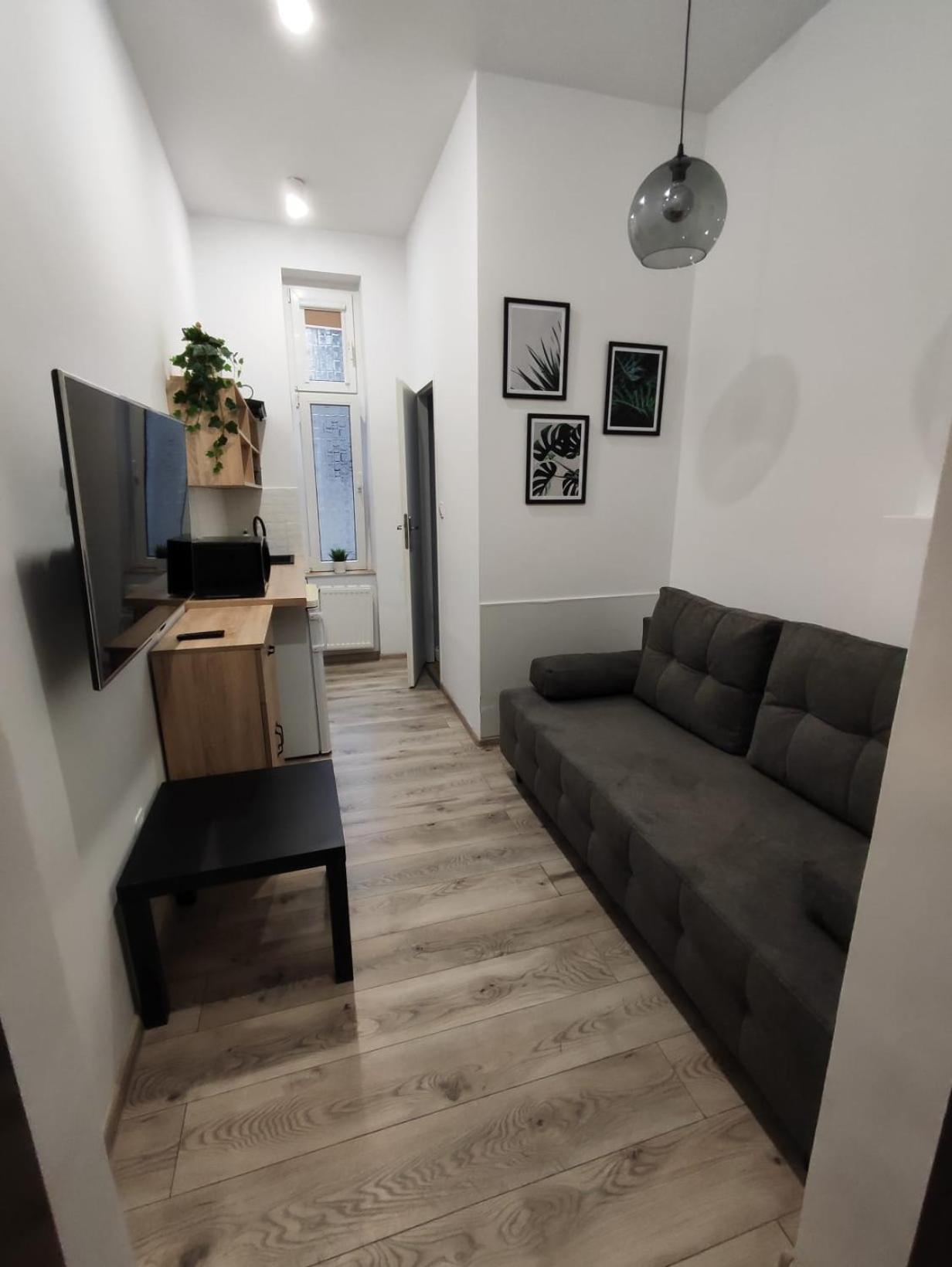 Little Room 7 - Pokoj Z Prywatna Lazienka I Aneksem Stettin Exterior foto